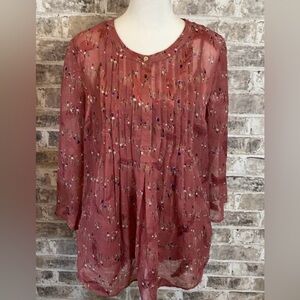 Daniel Rainn blouse with cami. Size M. Semi sheer, 3/4 sleeves. Dark pink.